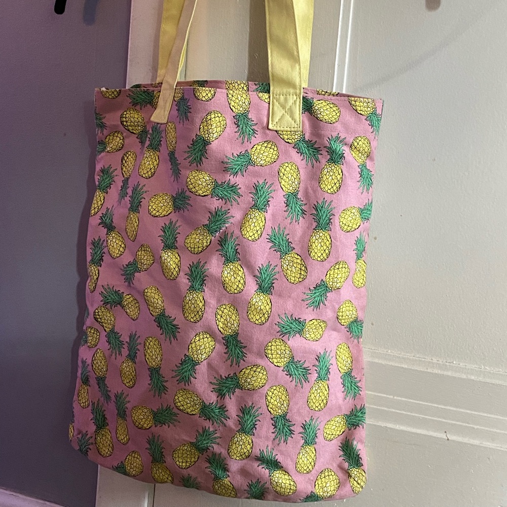 Pineapple Tote bag